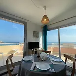 2 Pieces Avec Terrasse 25m² Et Parking A 50m De La - Fr-1-338-114 Apartmán Sète