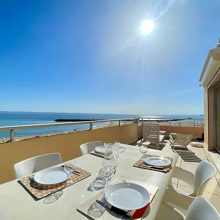 2 Pieces Avec Terrasse 25m² Et Parking A 50m De La - Fr-1-338-114 Sete