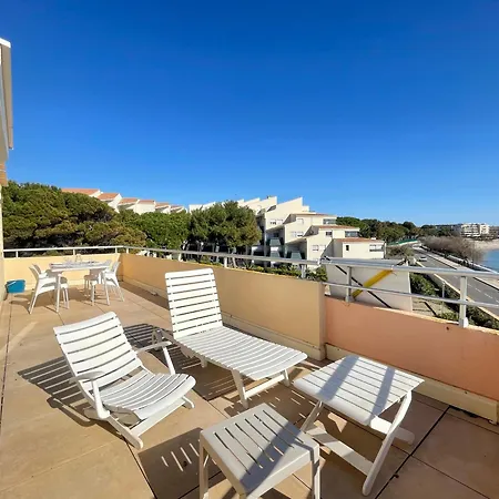 Apartmán 2 Pieces Avec Terrasse 25m² Et Parking A 50m De La - Fr-1-338-114 *