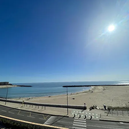 Apartment 2 Pieces Avec Terrasse 25m² Et Parking A 50m De La - Fr-1-338-114 Sete